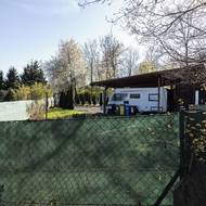 Zuzana Mrázová si pozemek se stavbami, které jsou v rozporu s platným územním plánem Bíliny, pořídila jako starostka města.