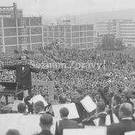 Slavnostní otevření v červenci 1933 přiláhalo velké množství lidí, ačkoliv byl deštivý den.