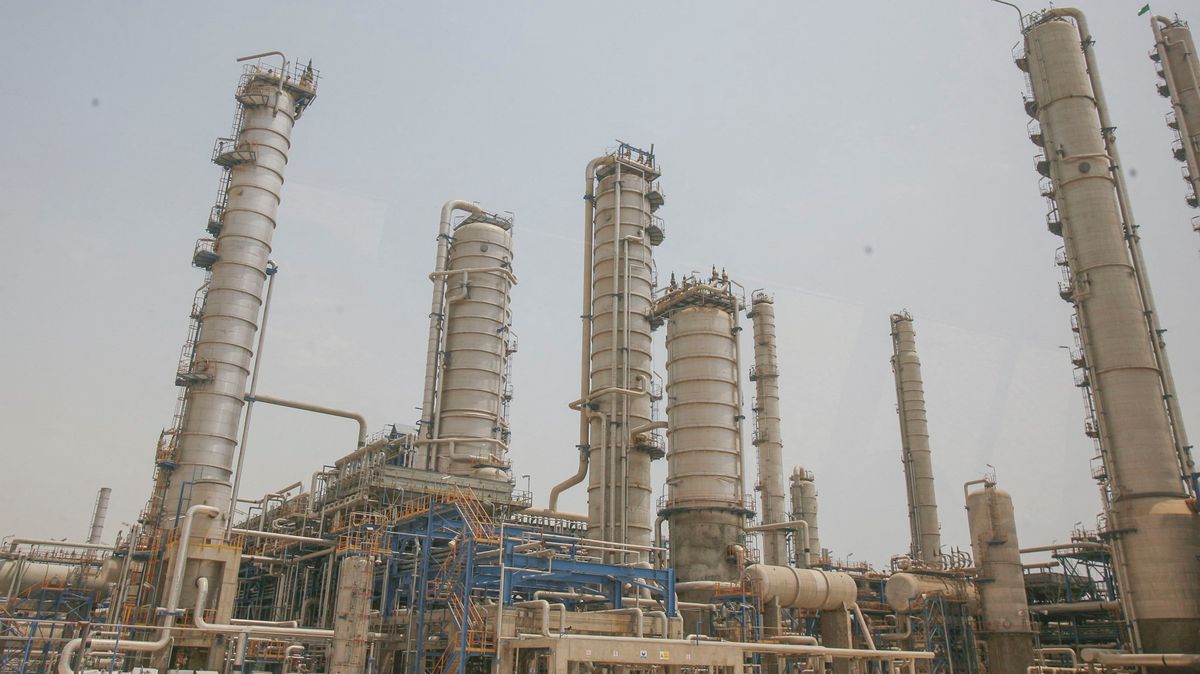 Izrael zaútočil na íránský petrochemický komplex South Pars