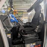 Takhle vypadá kabina autonomní rolby.