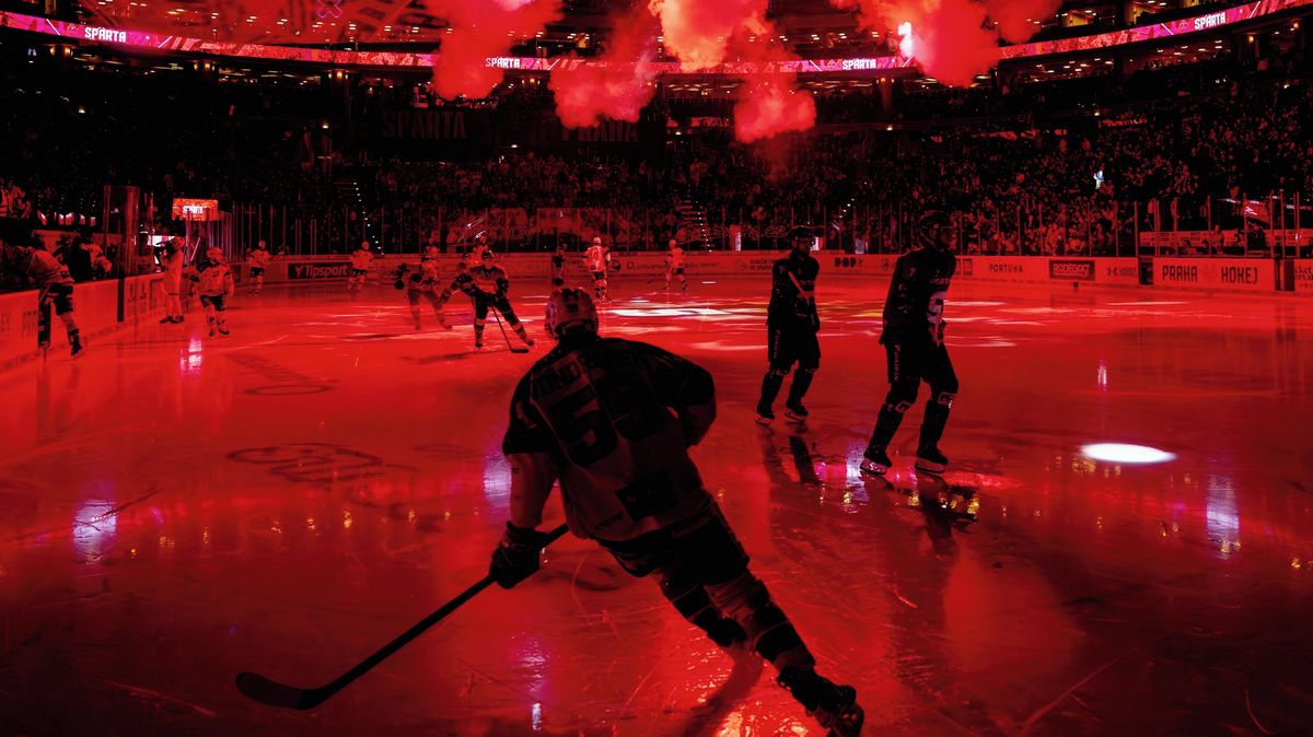 Velká hokejová série se mění v ostudu