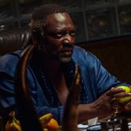 Adewale Akinnuoye-Agbaje jako Alamo Brown.