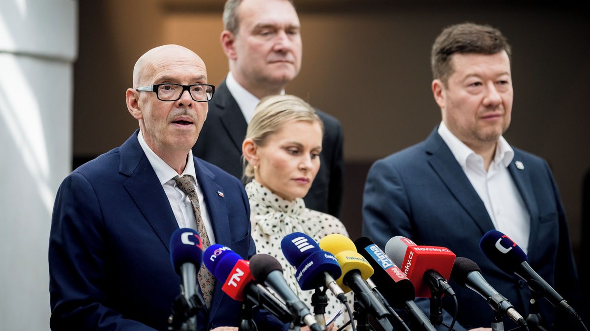 Ukřivdění politici chtějí ČT a rozhlas zadusit, říká Šídlo o návrhu koalice