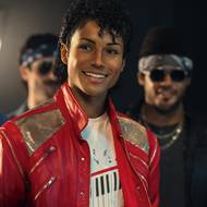 Jaafar Jackson v roli Michaela Jacksona.