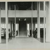 Interiér památníku ve 30. letech.