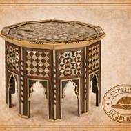 Herbersteinova sbírka, stolek z Persie.