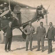 Zlínský podnikatel jezdil často na služební cesty do zahraničí, aby vyjednával další rozvoj firmy. Na snímku z roku 1931 návštěva Káhiry. 