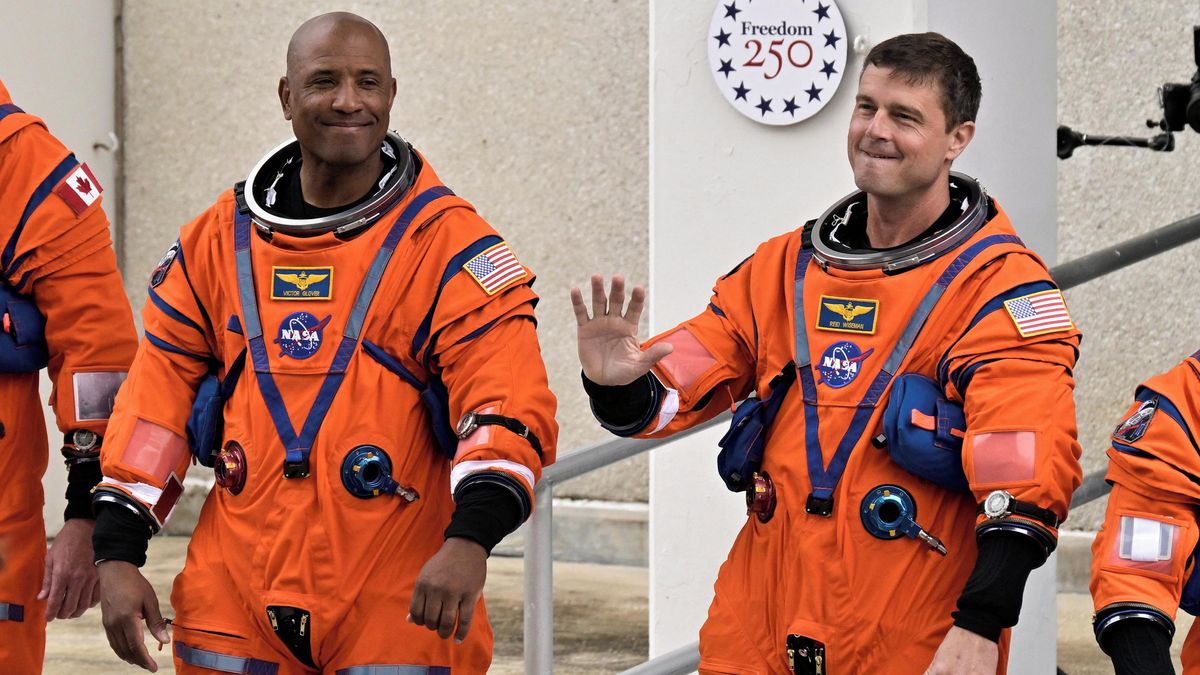 Posádka mise Artemis II zažehla motory lodi Orion a zamířila k Měsíci