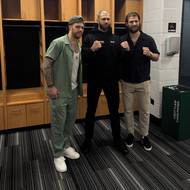 V USA se Procházka potkal i s hokejovými esy Davidem Pastrňákem (vlevo) a Pavlem Zachou (vpravo).