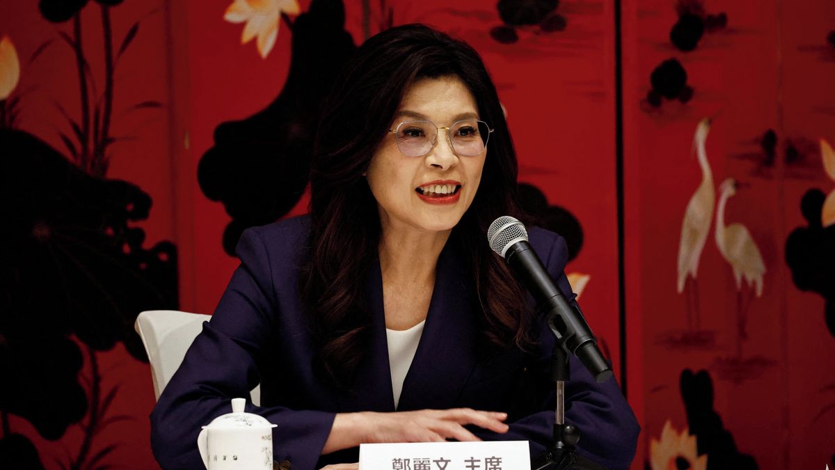 Na obou stranách Tchajwanského průlivu žijí Čínané, řekl Si šéfce opozice