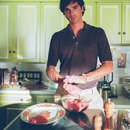 Jacob Elordi jako Nate.