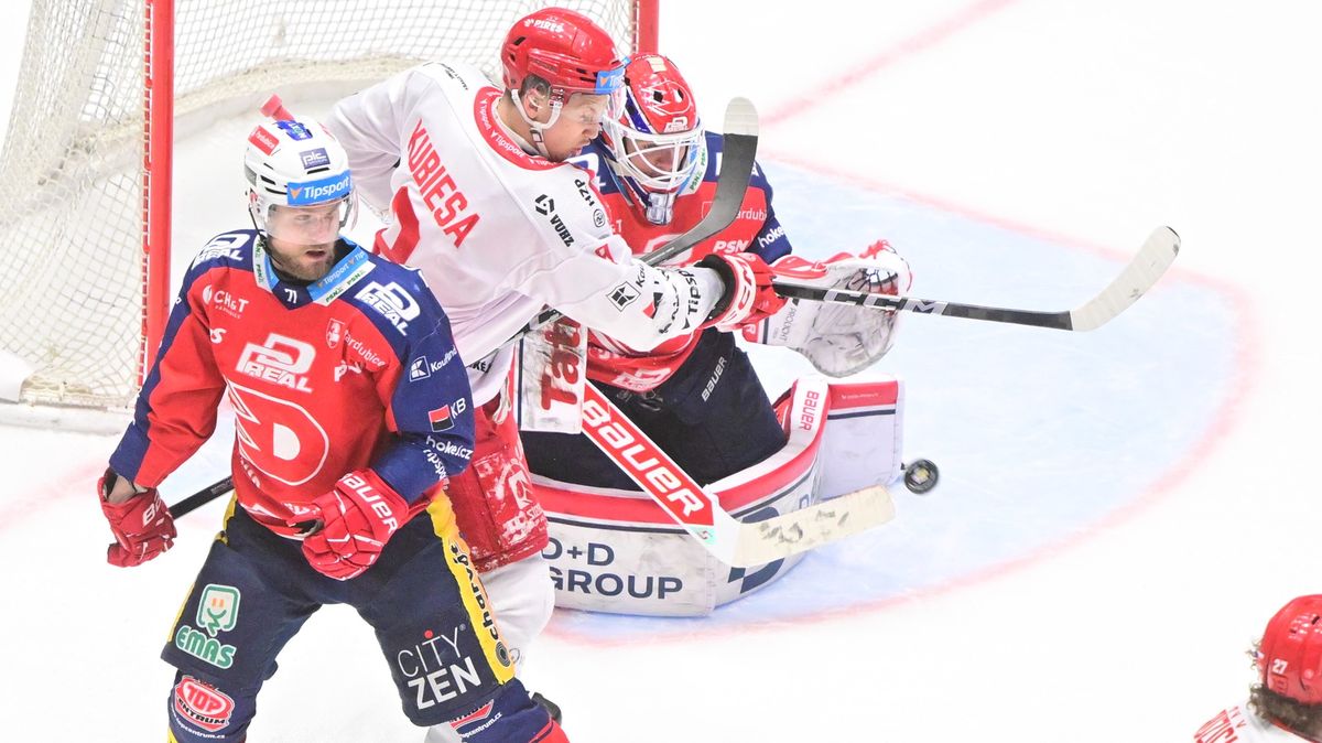 Dvacet let od prvního finále má další šanci. Hrál NHL, ale titul mu chybí