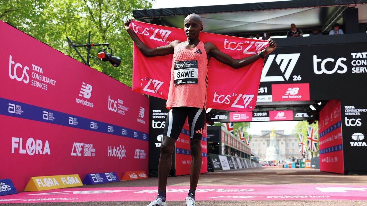 Breaking the Barrier: How Revolutionary Lightweight Shoes are Redefining Marathon World Records
