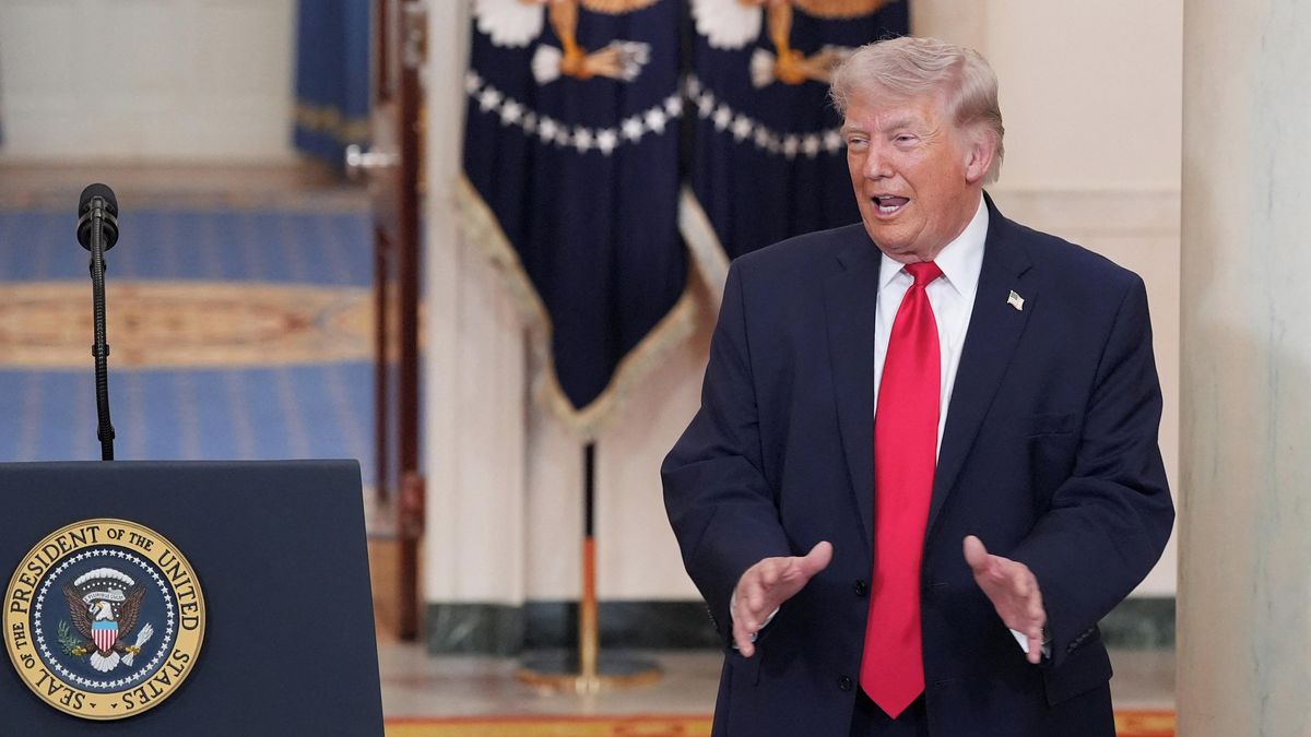 Jedná se o promyšlený postup, říká expertka k Trumpovým výhrůžkám