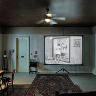 Dílo nazvané Ó, sentimentální stroj z roku 2015 inspirovala epizoda ze života Lva Trockého. Kentridge objevil vzácný filmový záznam, na němž revolucionář v exilu na ostrově Büyükada pronáší nikdy neodvysílaný projev určený pro Paříž.