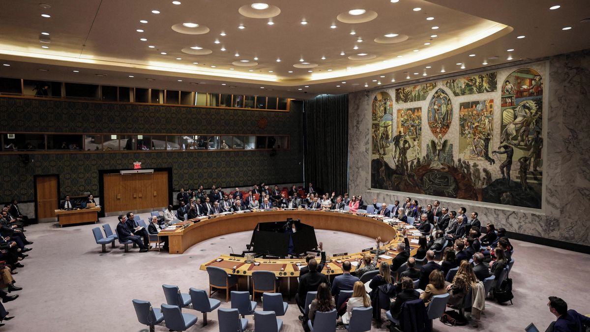 Rusko a Čína vetovaly v RB OSN rezoluci k otevření Hormuzského průlivu