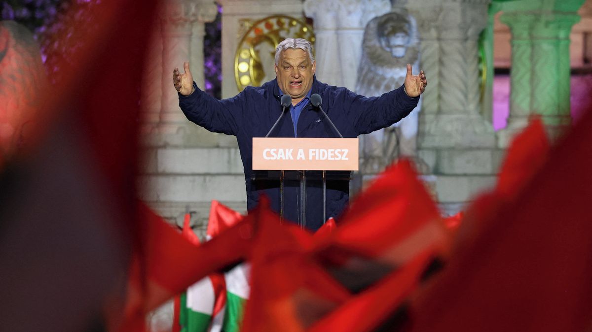 Maďarská koncovka: Orbán strašil válkou, opozice slibovala konec režimu