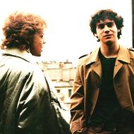 Hrdinu filmu Bony a klid režiséra Víta Olmera však napálí překupníci. S touhou nahradit škodu, kterou způsobil kamarádům, se Martin vrací do Prahy a postupně se dostává na šikmou plochu. Na fotografii je Potměšil s Veronikou Jeníkovou.