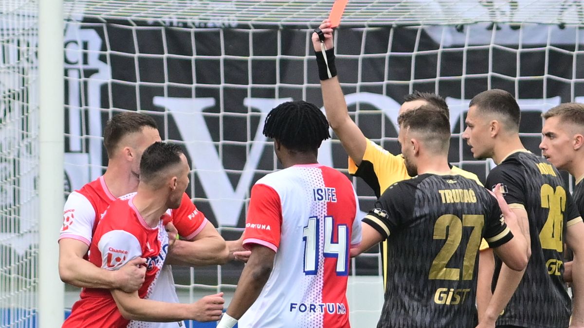 Slavia Under Fire: Title Race Chaos, Controversial Calls, and Fan Fury — What’s Really Happening?