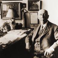 Jiří Janda ve své pracovně.