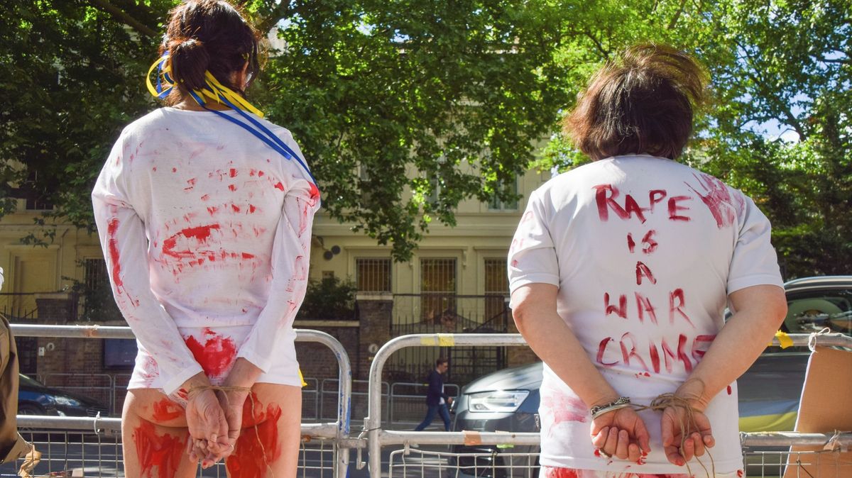 Znásilnění, o kterém se nemluví. Ukrajinky začínají prolamovat tabu