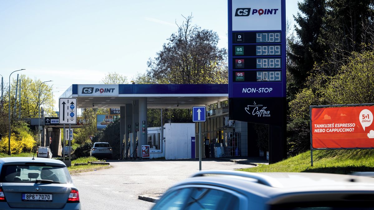 Pohonné hmoty v úterý opět zlevní, ve středu naopak pravděpodobně zdraží