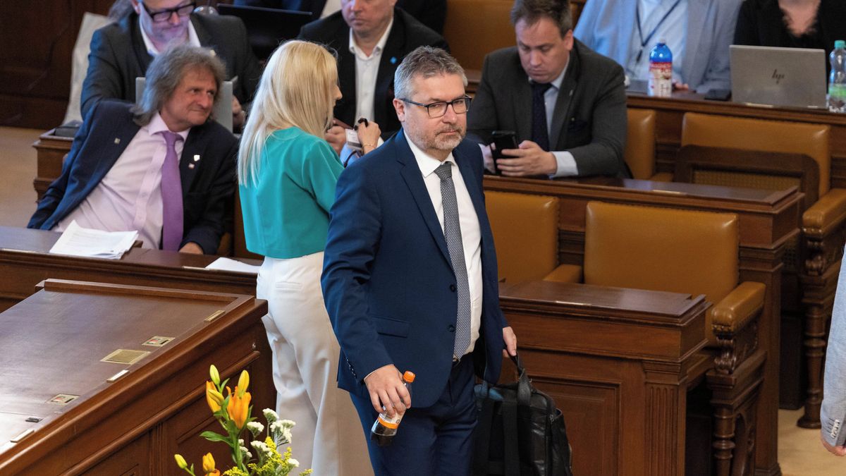 To je špatný výklad, Komise dotace pro Agrofert nezastavila, tvrdí ministr