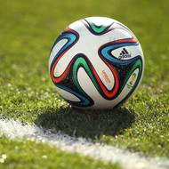 Adidas Brazuca byl oficiálním míčem pro mistrovství světa 2014 v Brazílii. Slovo „brazuca“ vyjadřuje národní hrdost samotných Brazilců a design s jasnými barvami zase odrážel jejich radost ze života. Štěstí jim ale nepřinesl a ze zisku titulu se radovalo Německo.