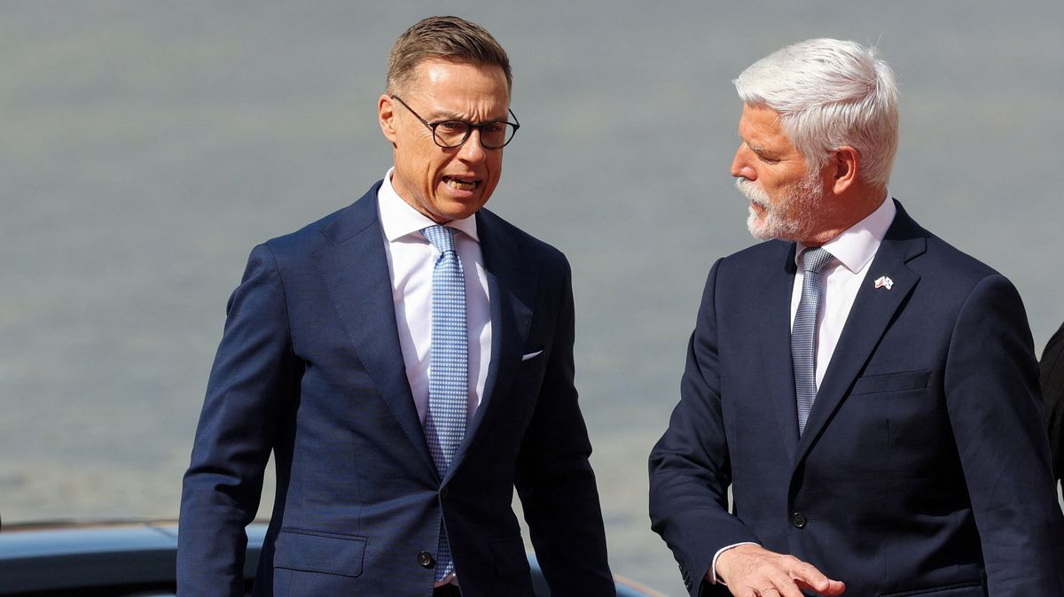 Česká cestička do globální politiky. Do Prahy dorazil Trumpův našeptávač