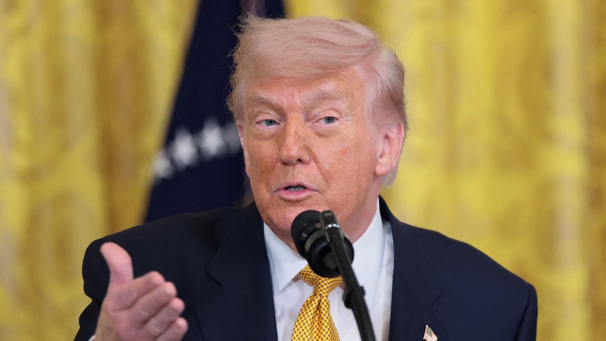 Absolutně nepřijatelné, řekl Trump k íránské představě o míru