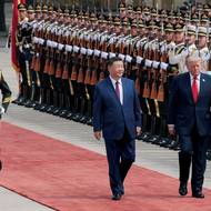 Trumpovy nedávné zahraničněpolitické riskantní kroky - ať už jde o zadržení venezuelského prezidenta Nicoláse Madura či válku proti Íránu - jen posílily názor běžných Číňanů, že Spojené státy působí problémy. 