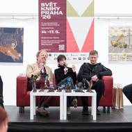 Lukáš Sedláček, autor knihy Nazí v AI době, zde ve čtvrtek debatoval se svým bratrem, ekonomem Tomášem Sedláčkem, dále s investorem Václavem Dejčmarem, filozofkou Terezou Matějčkovou a vydavatelkou Danuší Siering.