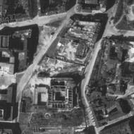 Ortofotomapa z roku 1945, když byl areál po bombardování.