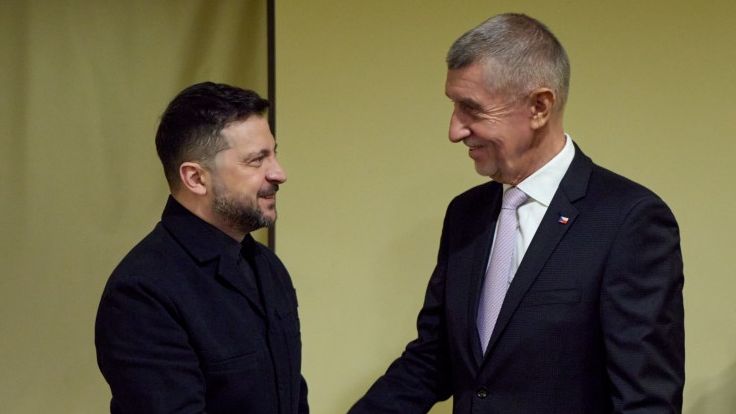Babiš má favorita na vyjednání míru Ruska s Ukrajinou. Už dříve ho chválil