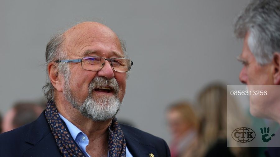 Kauza dotací na inovace: Stíhaného šéfa Hospodářské komory pustili z vazby