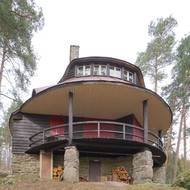 Šafránkova lovecká chata, architekt Bohuslav Fuchs, Drahonín, ČR, 1939.