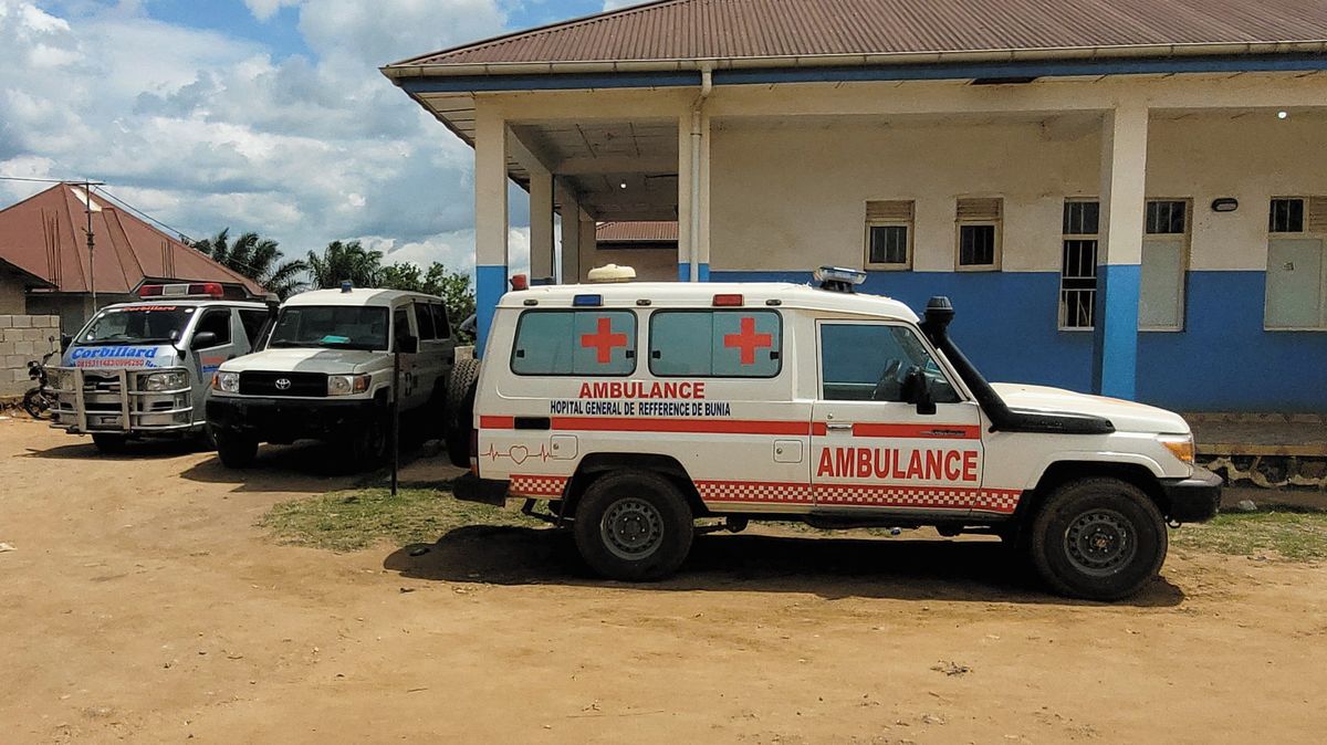 Uganda pozastavila hromadnou dopravu s Kongem kvůli obavám z šíření eboly