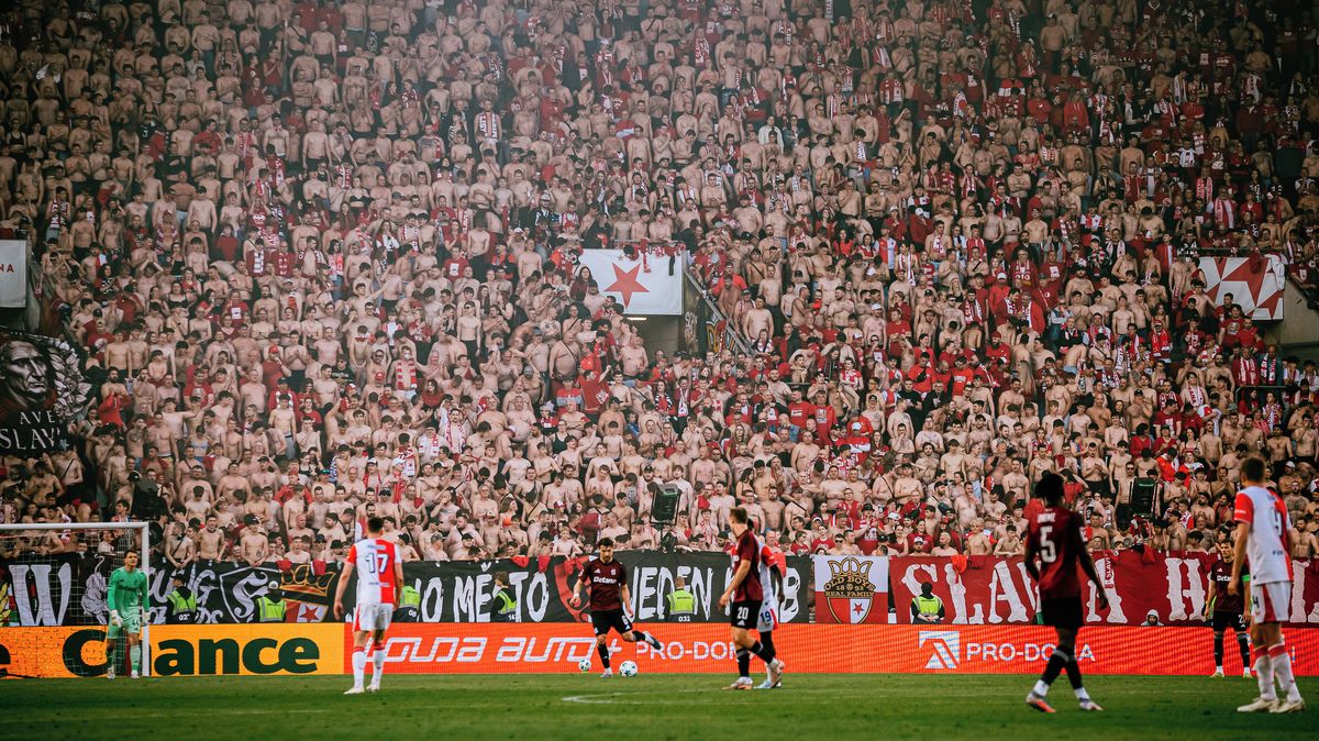 Slavia vs. Tribuna Sever. Jak má klub přistupovat ke svým nejoddanějším