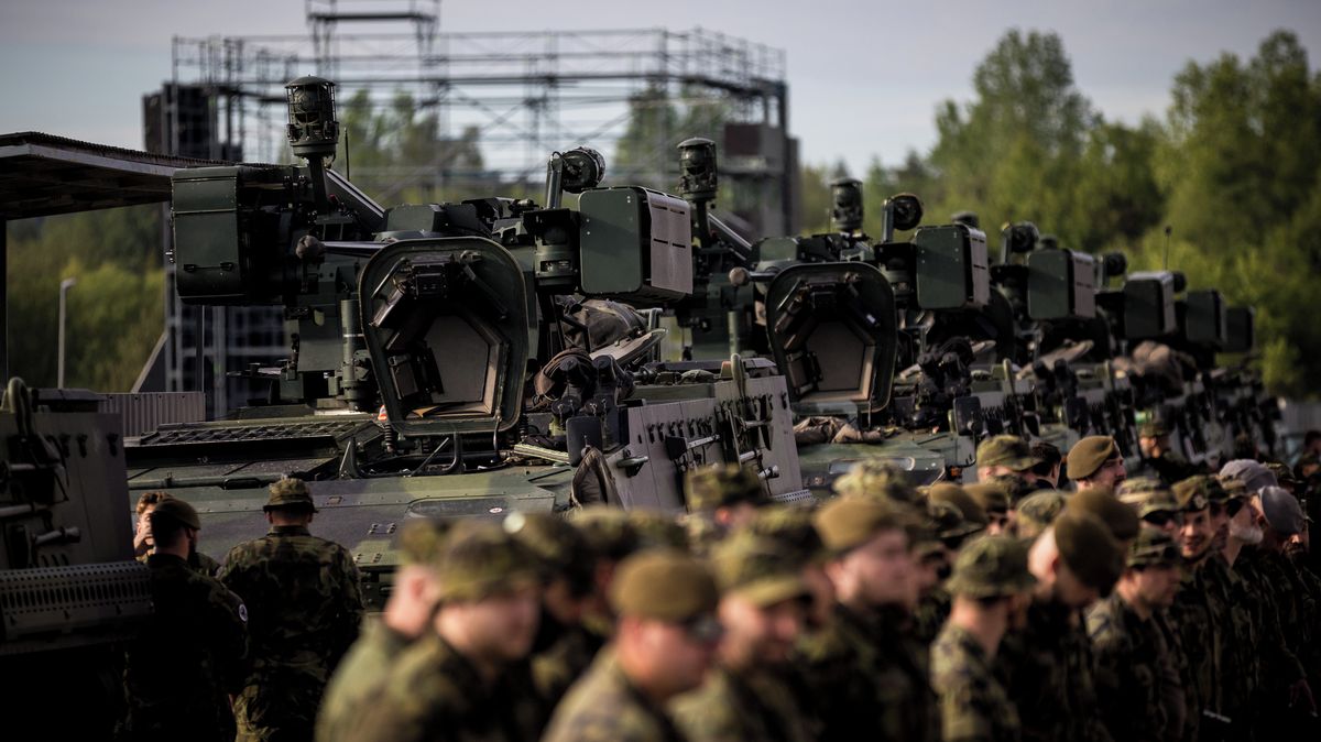 Armáda už letos nabrala 2997 vojáků, více, než původně plánovala