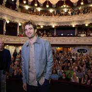 Pro Cenu prezidenta festivalu si v roce 2018 přijel Brit Robert Pattinson, hvězda upírské ságy Stmívání nebo filmu Cosmopolis. V městském divadle se zúčastnil projekce tehdejší novinky Rover.