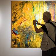 S výběrem děl na výstavu pomohl v roli kurátora Jiří Fajt, někdejší šéf Národní galerie.