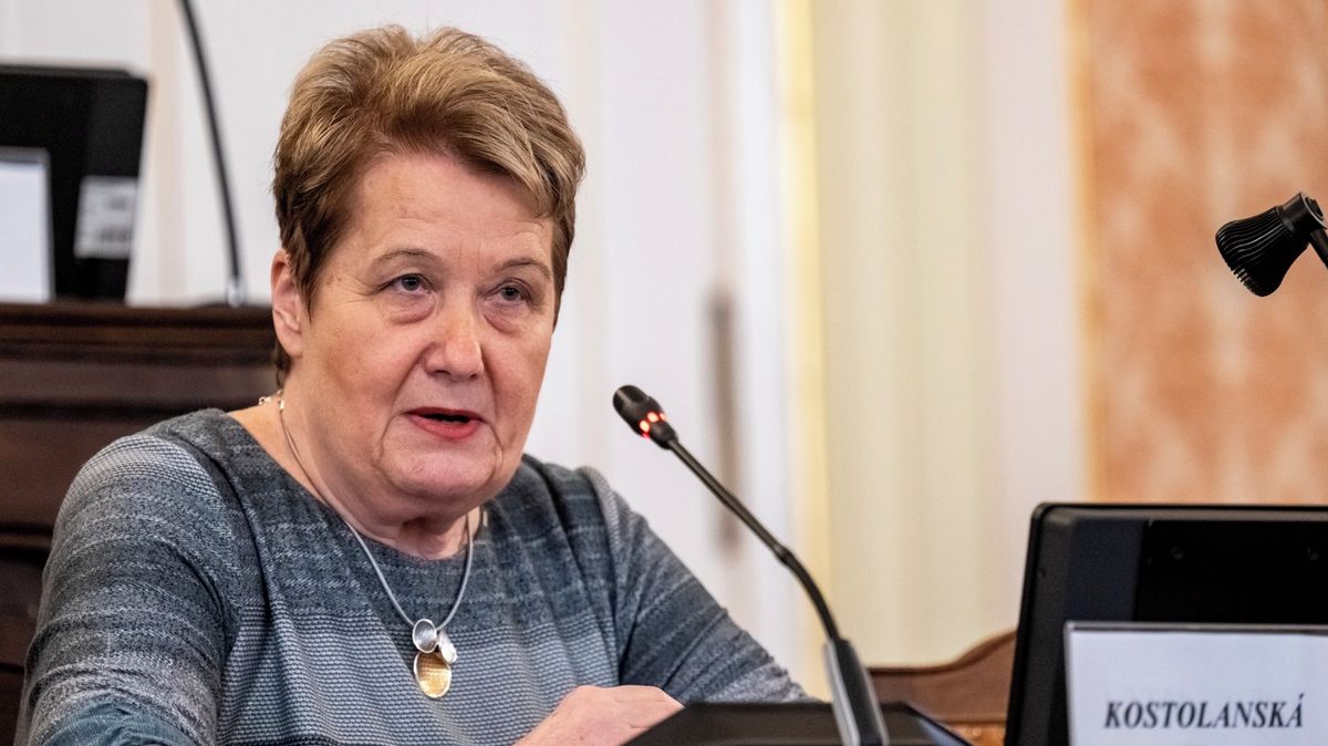 Novou ombudsmankou se stane Kostolanská, složením slibu nahradí Křečka