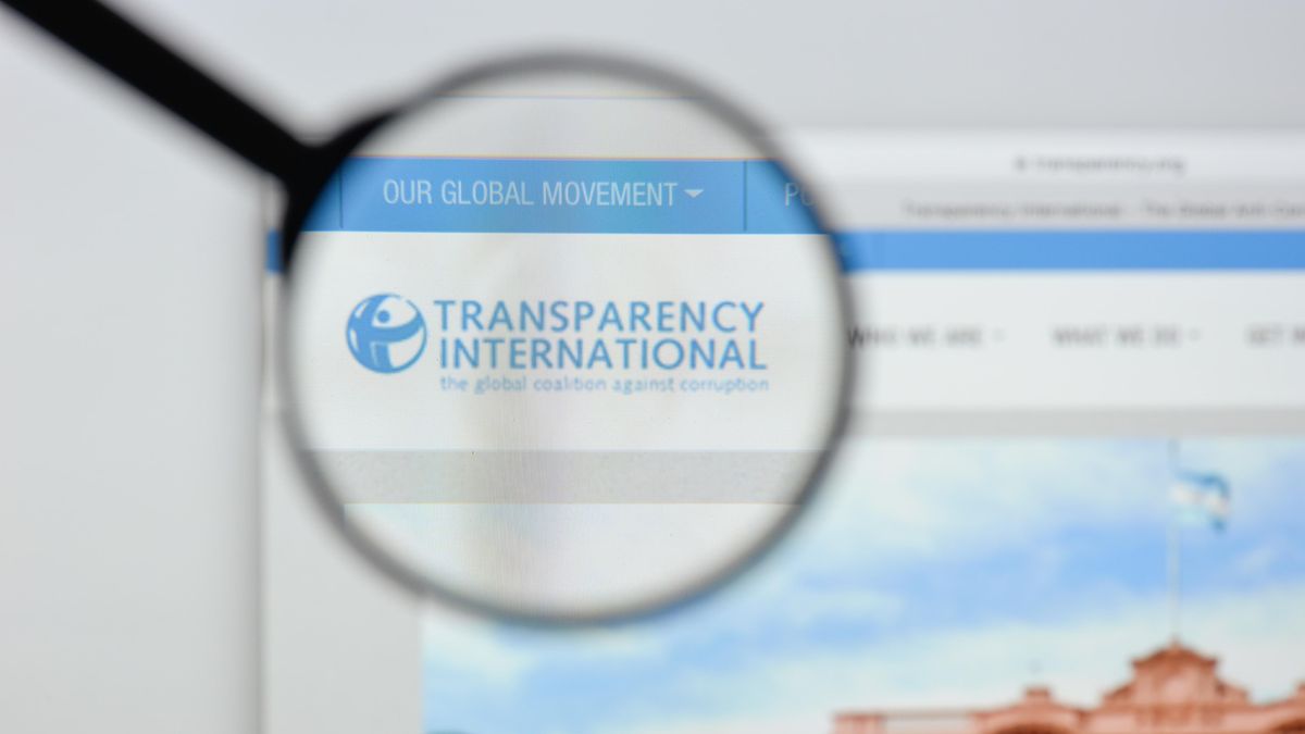 Transparency International podala kvůli Babišovu střetu zájmů podnět EU