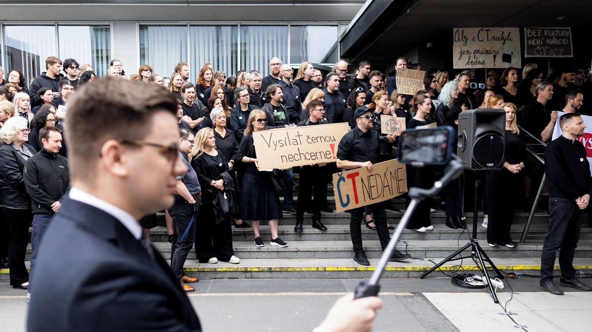 Zaměstnanci ČT chystají kvůli změnám financování n