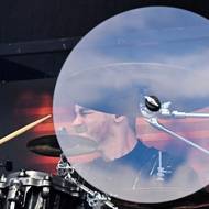 Americká skupina Anthrax, která stála u zrodu speed a thrash metalu, přijede do Plzně poprvé. Sobotní program vyvrcholí německým projektem hudebníka Tobiase Sammeta Avantasia, kombinujícího symfonický a powermetalový zvuk s prvky rockové opery.