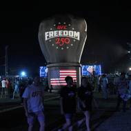 Fanoušci mohli zavítat na UFC Fan Fest poblíž Bílého domu.