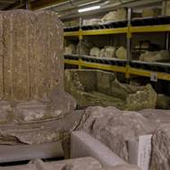 Archeologové při vykopávkách objevili mimo jiné i fragment římského sloupu.