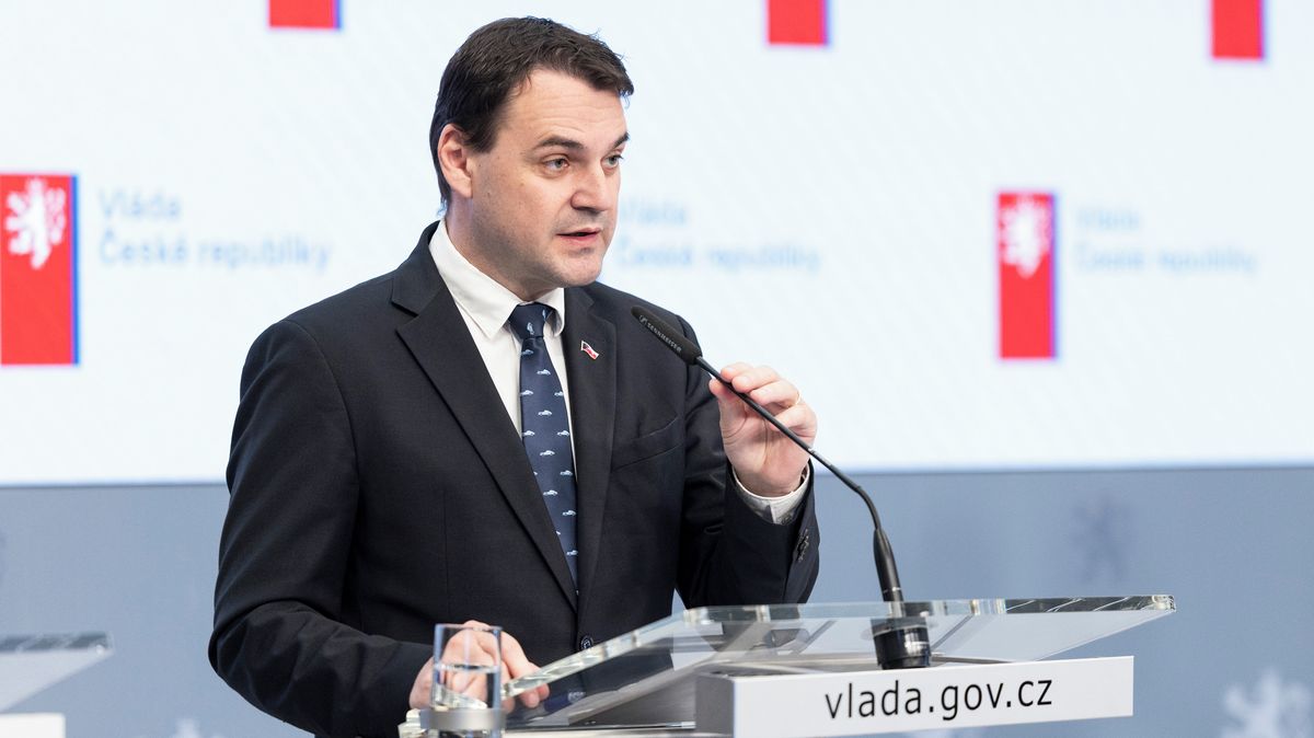 Macinka se sešel s ruskou velvyslankyní. Válku je třeba ukončit, řekl jí