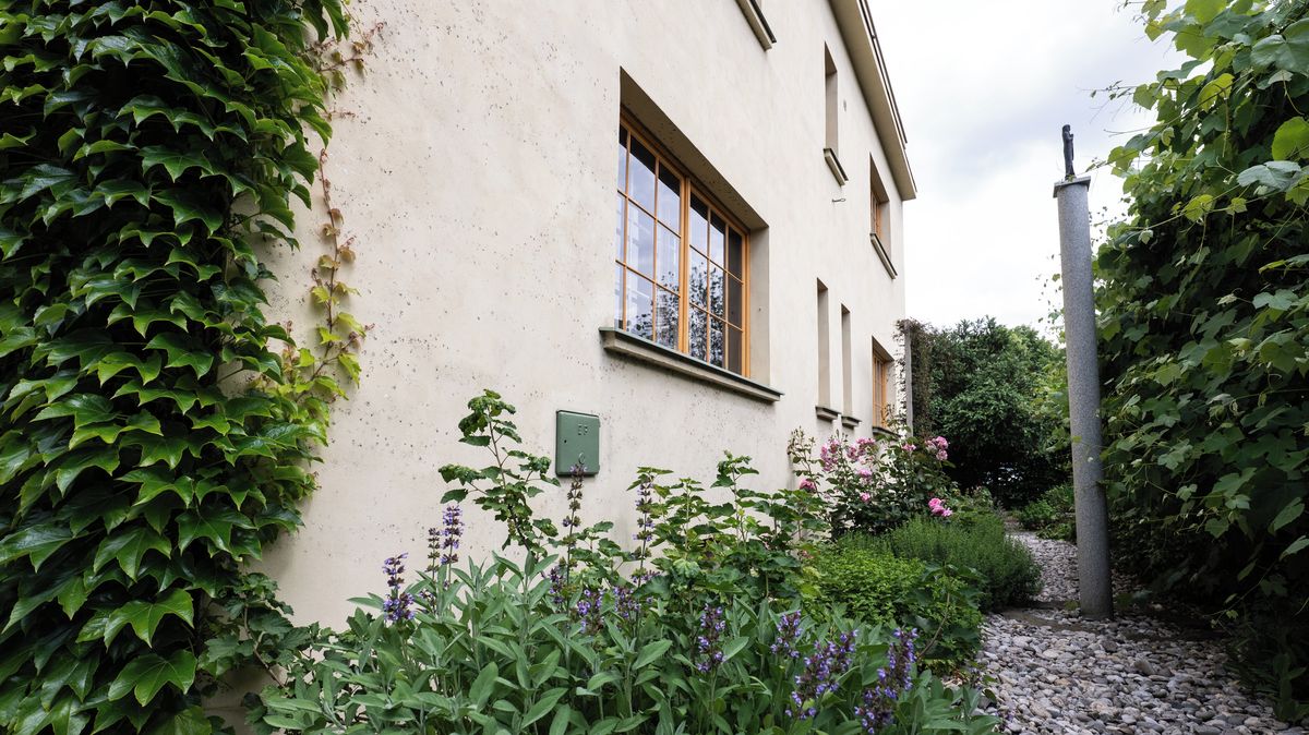 Villa Rothmayer Kouzelná zahrada Rothmayerovy vily je zdarma přístupná. Miloval ji i ...
