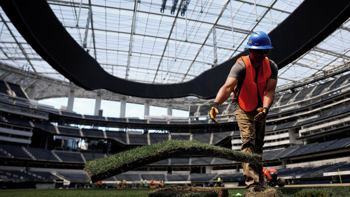 SoFi Stadium Workers Approve Strike Ahead of World Cup Matches